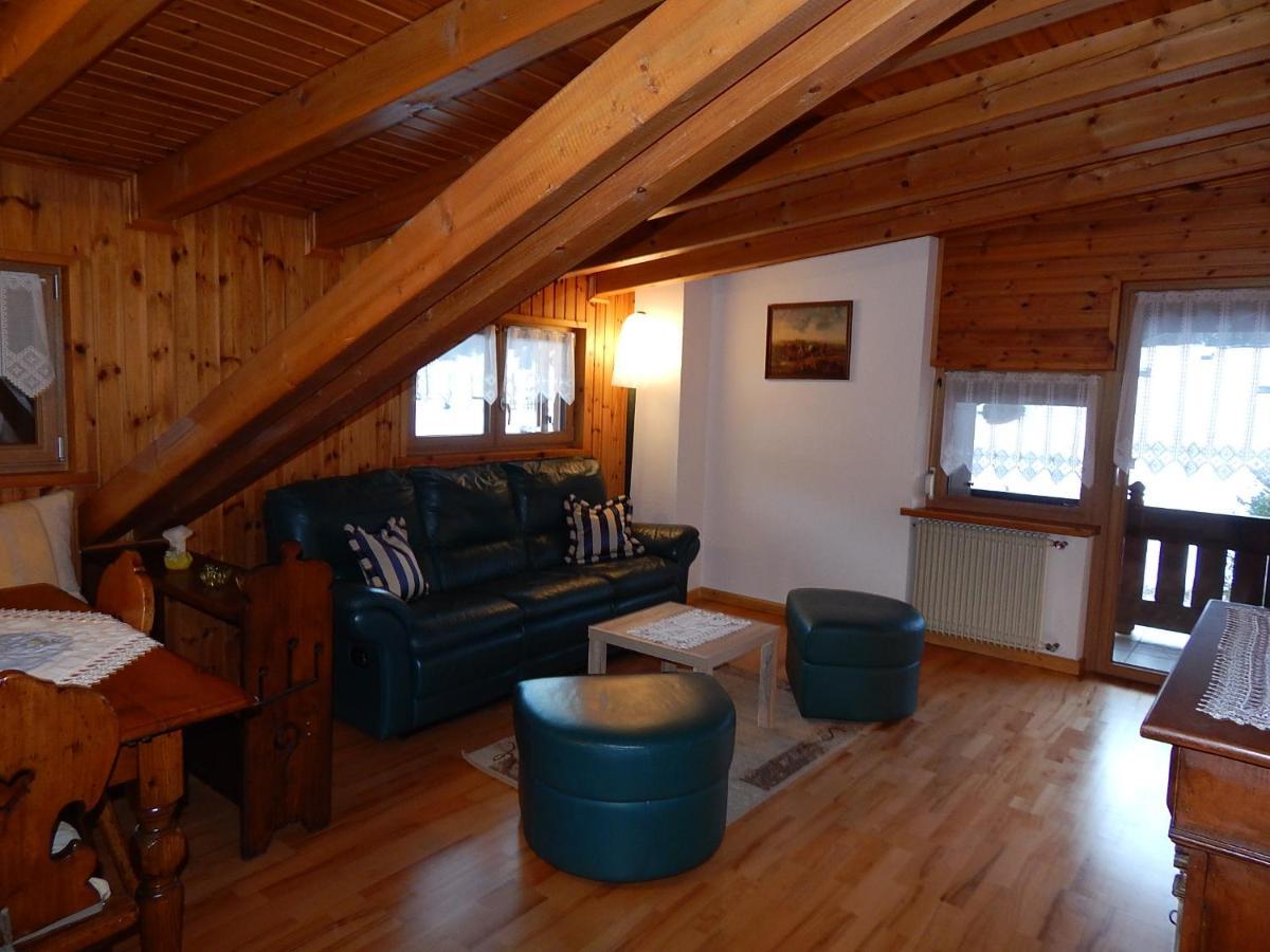 Residence La Pineta بادولا المظهر الخارجي الصورة